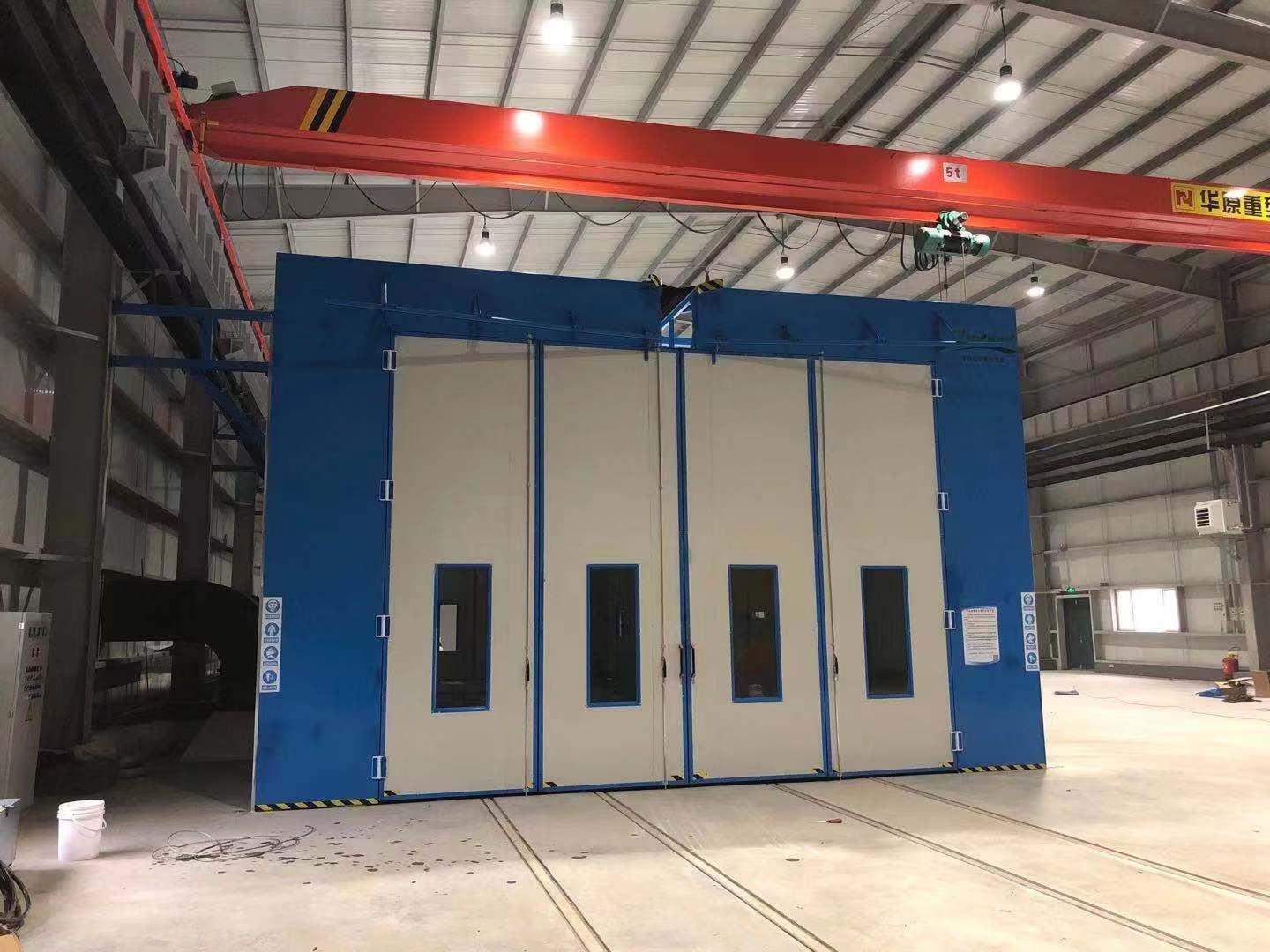 1604474218558322.jpg big paint booth.jpg