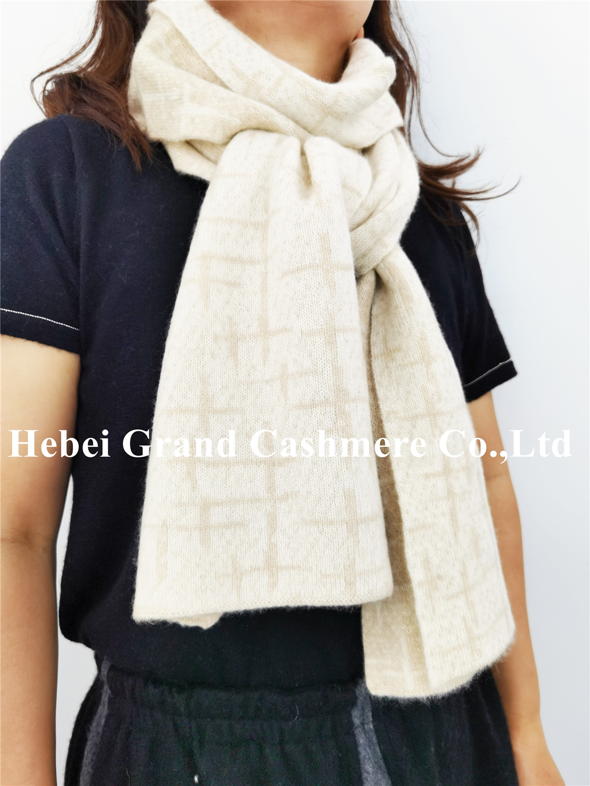 20FW-197  100% CASHMERE START LIGHT SCARF 27X190CM 170G 20MWS-001#  LT BEIGE,BEIGE ,GREY (9).jpg