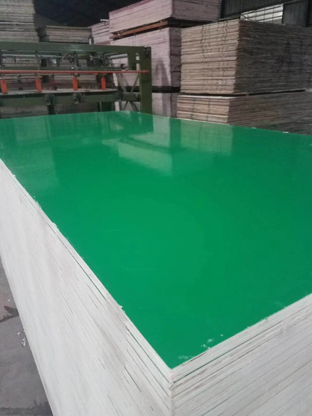 Plastic film faced plywood